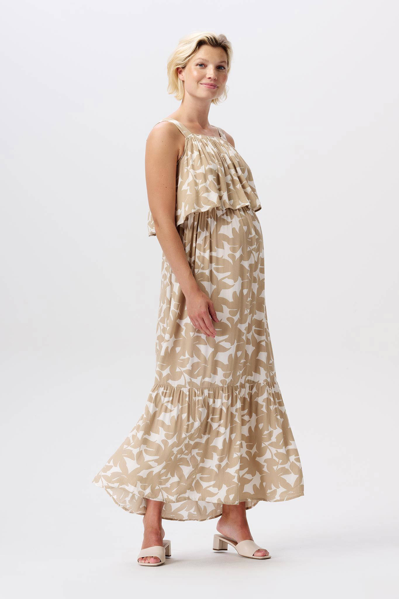 Noppies gebloemde voedingsjurk beige/wit