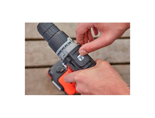 BLACK & DECKER - Perceuse - visseuse à percussion sans fil Perceuse à percussion bdchd12s1 12v black et decker - 1 batt...