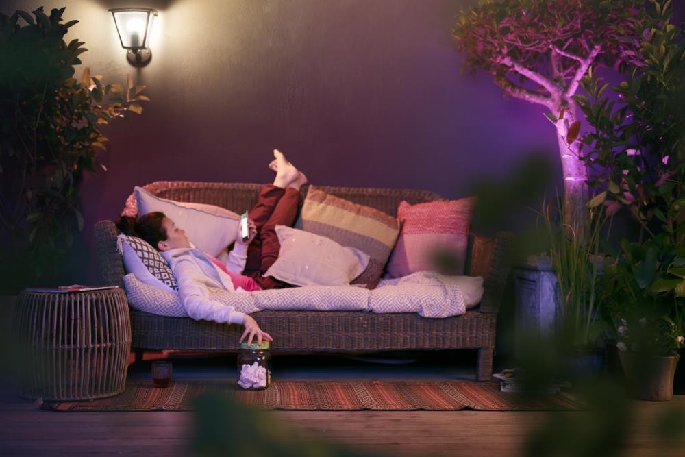 Philips Hue -Calla Outdoor Pedestal Extension - White & Color Ambiance