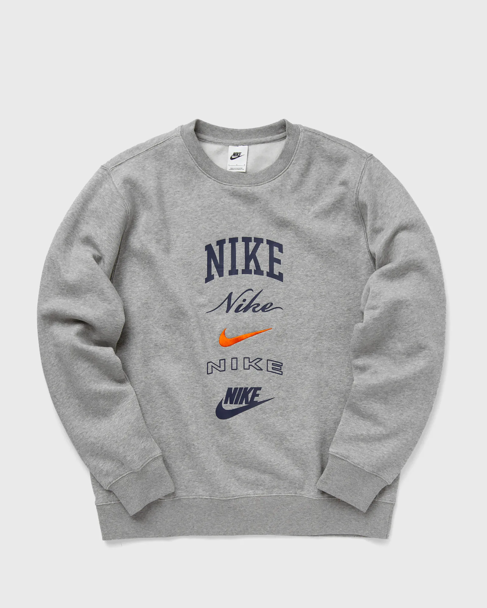 Nike Club Fleece Long-Sleeve Crew-Neck Sweatshirt