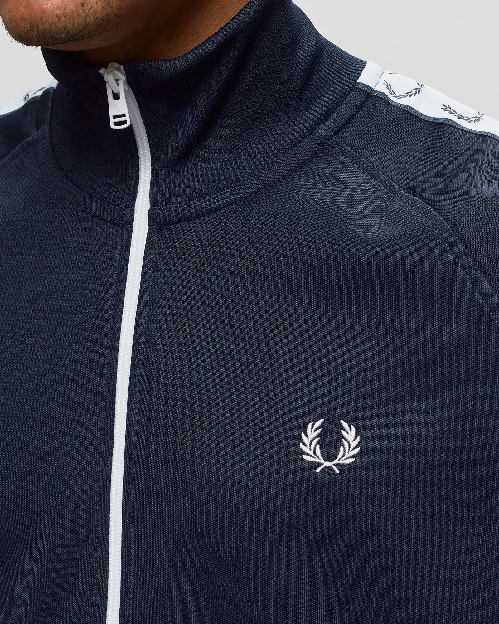 Fred Perry TAPED TRACK JACKET