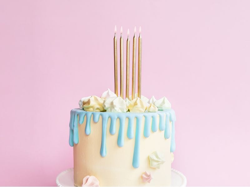 Partydeco Kerze 12.5 cm, 12-teiig, Gold Schlichte Geburtstagskerzen