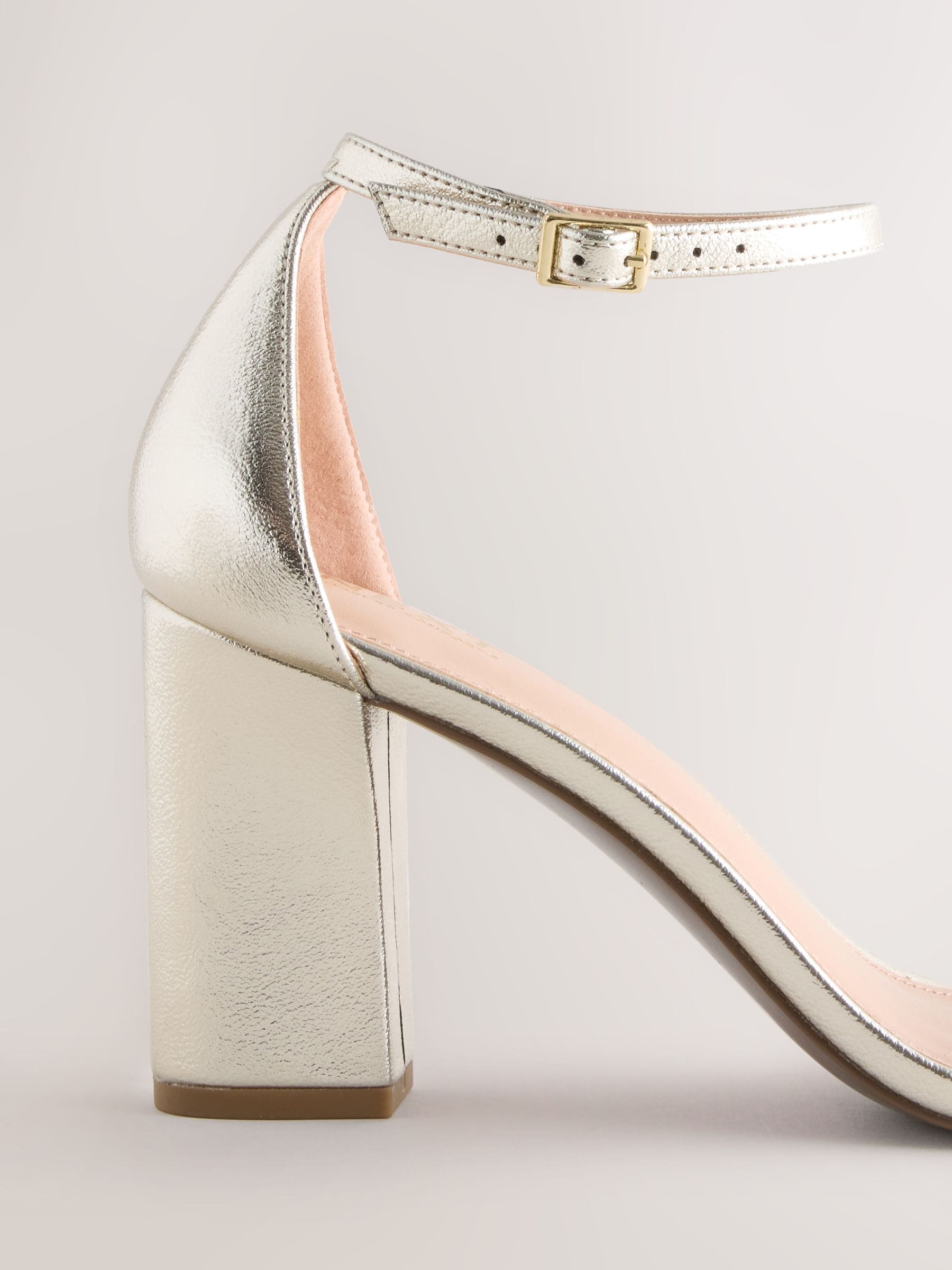 Goud - Sandalen met blokhak