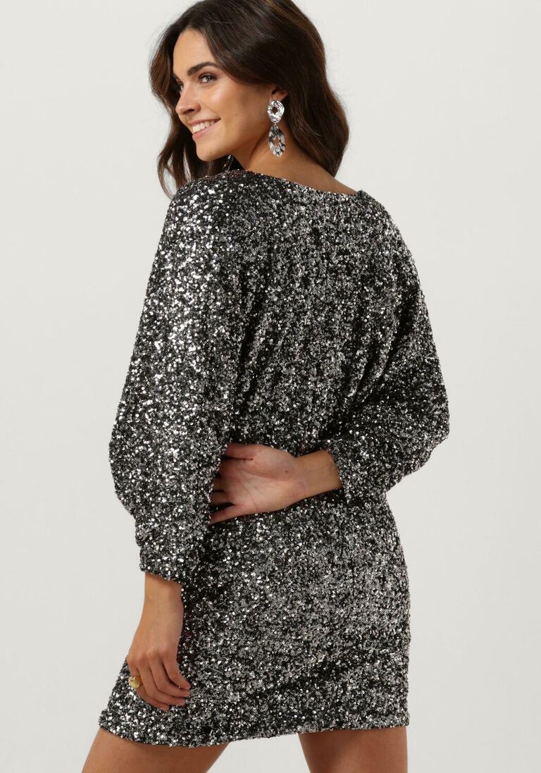 ACCESS zilveren access mini jurk sequin mini dress with v necklin