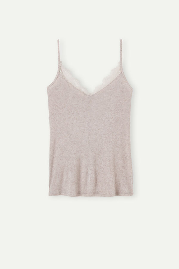 Blusa ultraleve em modal com cashmere e renda.