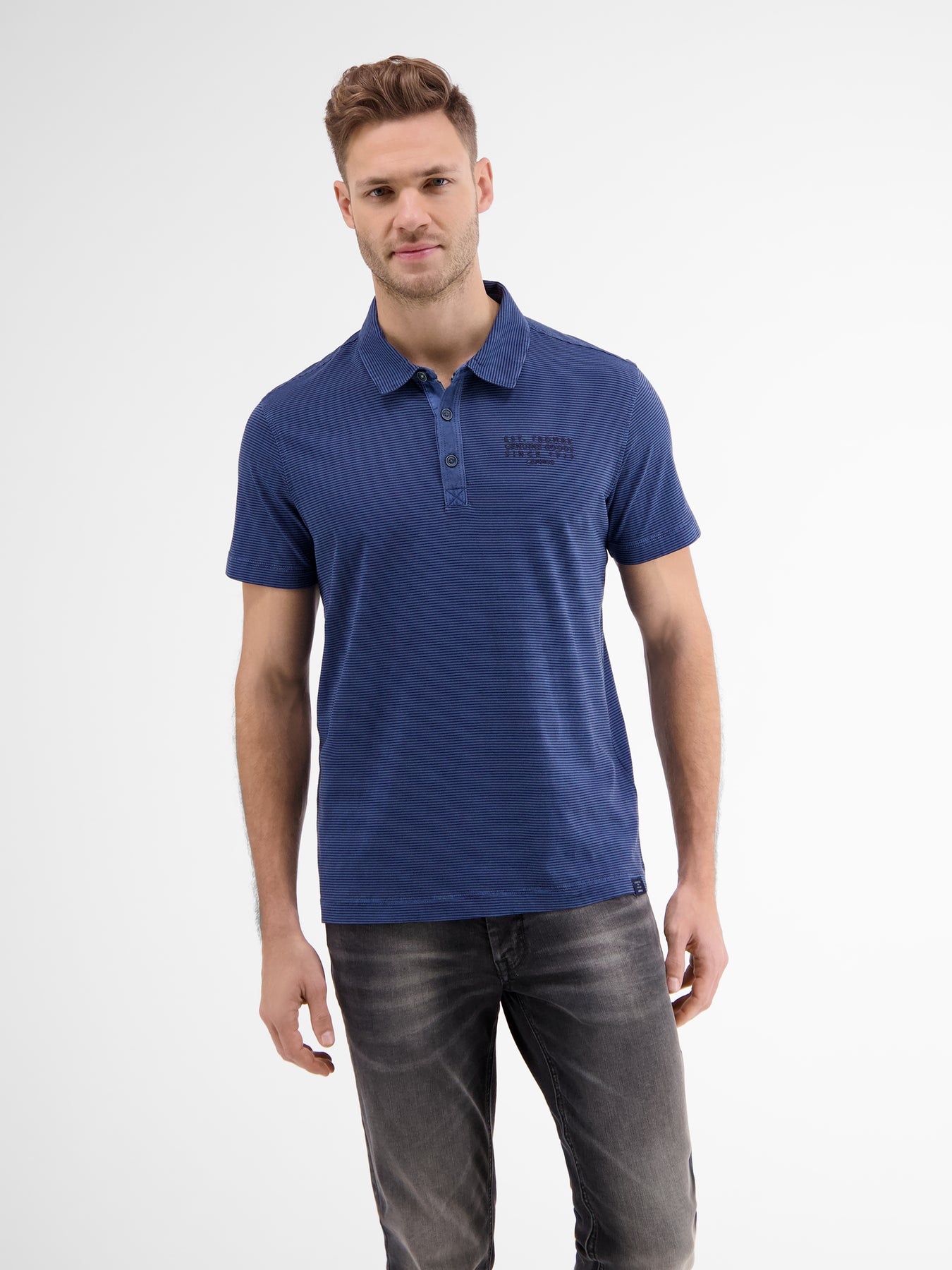 Poloshirt in Finelineroptik