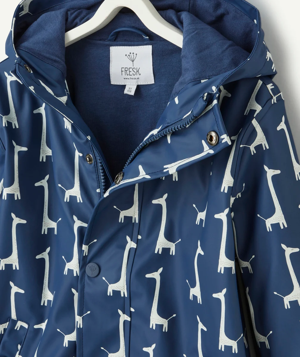 FRESKIMPERMÉABLE BLEU AVEC IMPRIMÉ GIRAFE