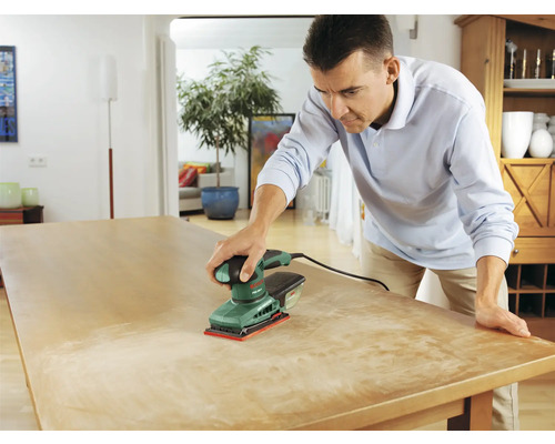 Bosch PSS 250 AE excenterschuurmachine inclusief schuurbladen