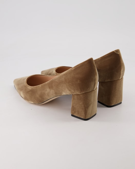 Konstantin Starke L01 Pumps in Beige