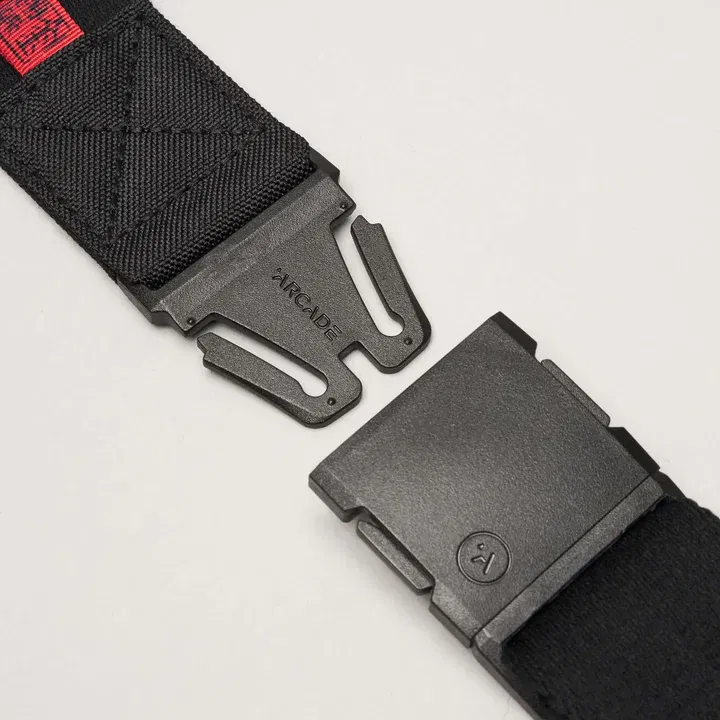 Arcade Ridge Jimmy Chin black/red