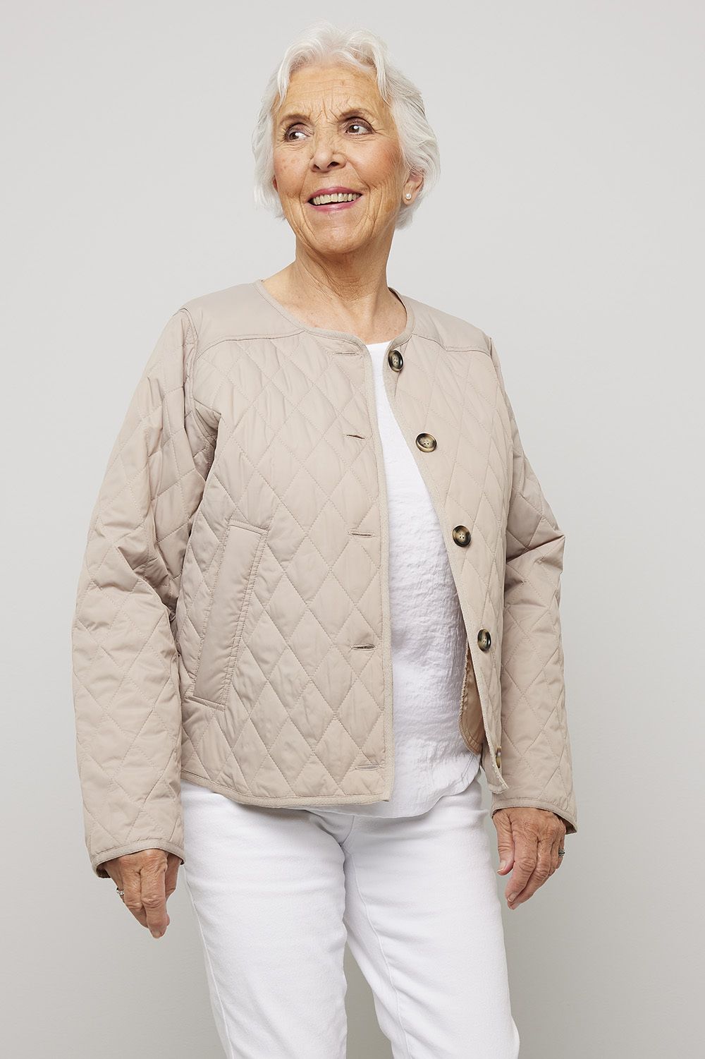 Jakke Karin