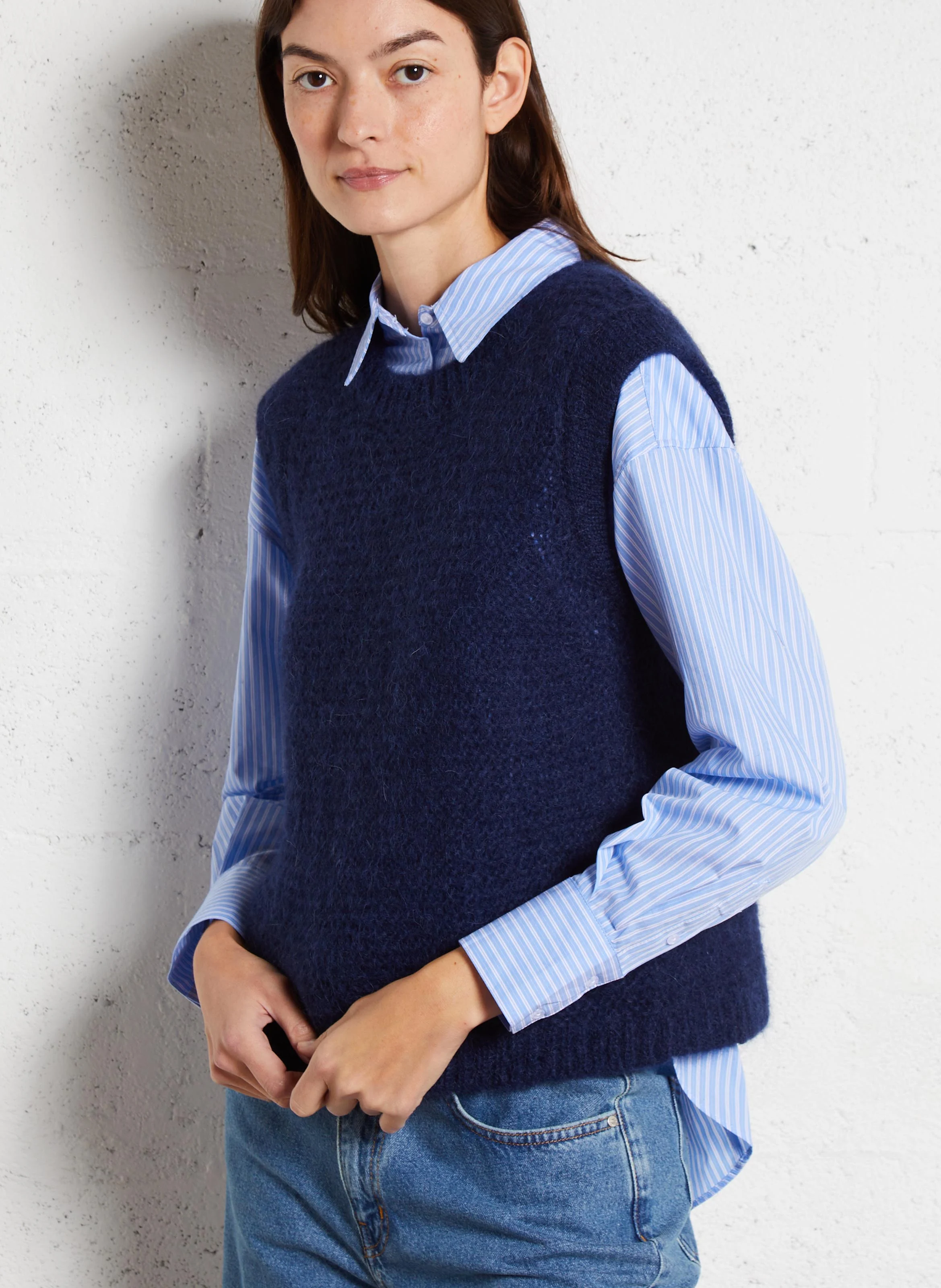 MOTANA - Pull sans manches col rond en laine mélangée | Bleu