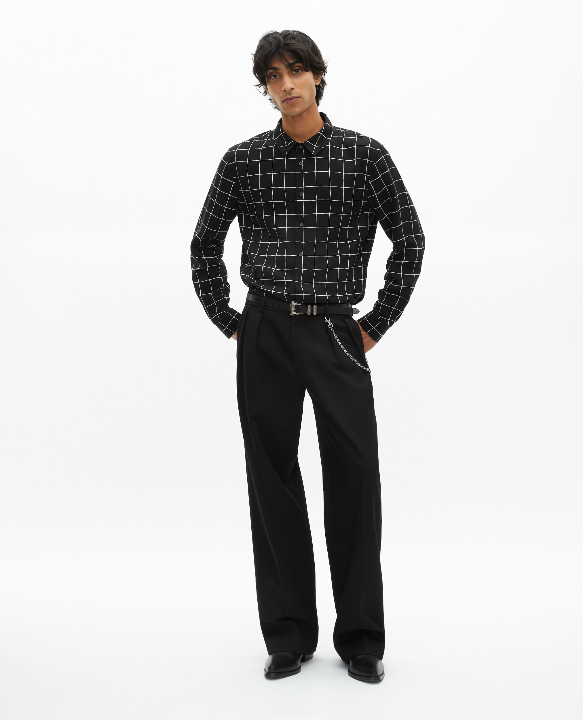 Chemise à carreaux noire