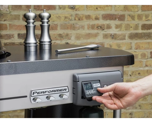 Weber Performer® Deluxe 57 cm GBS