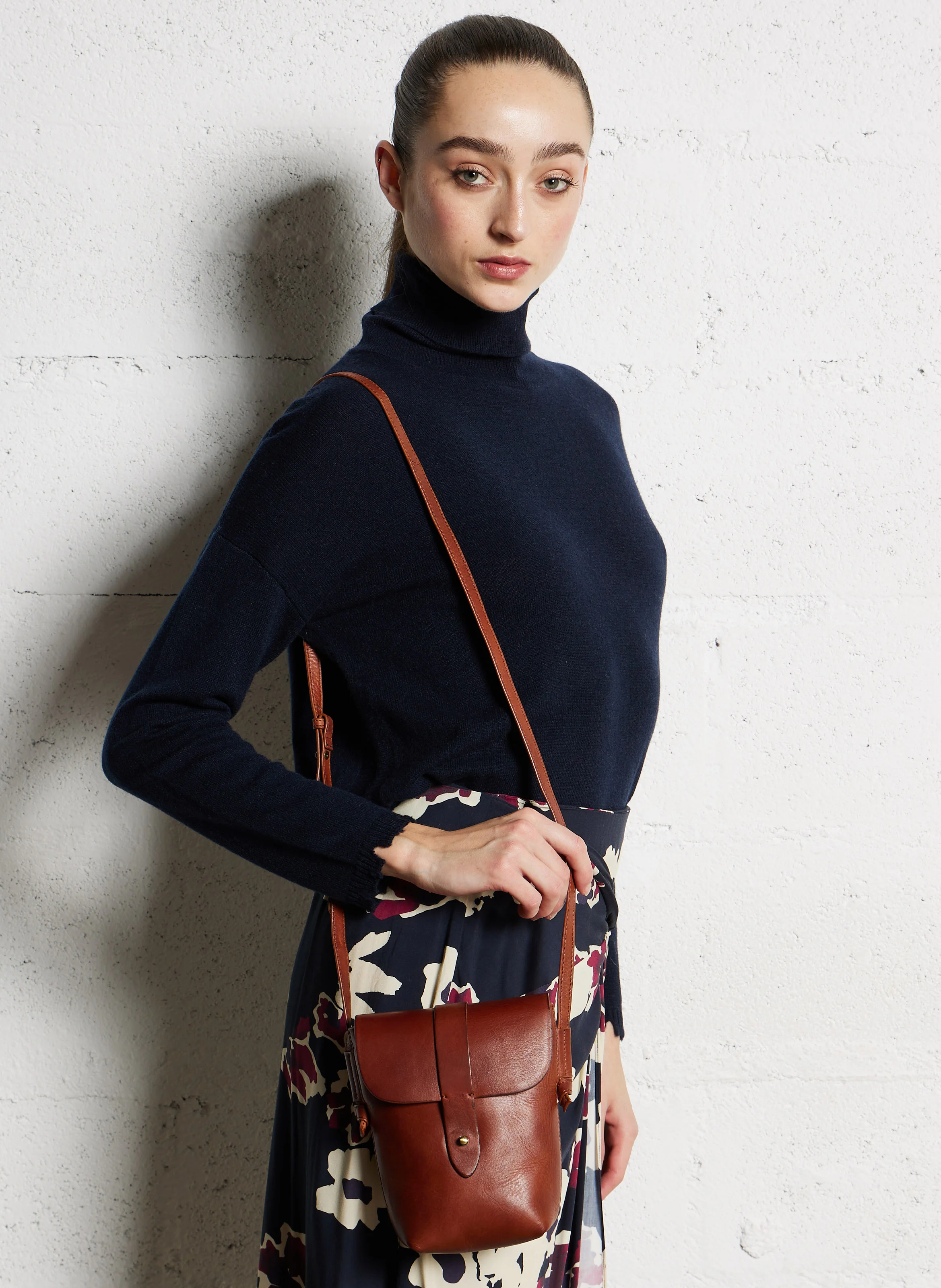 GABRIEL MINI - Sac bandoulière en cuir | Beige