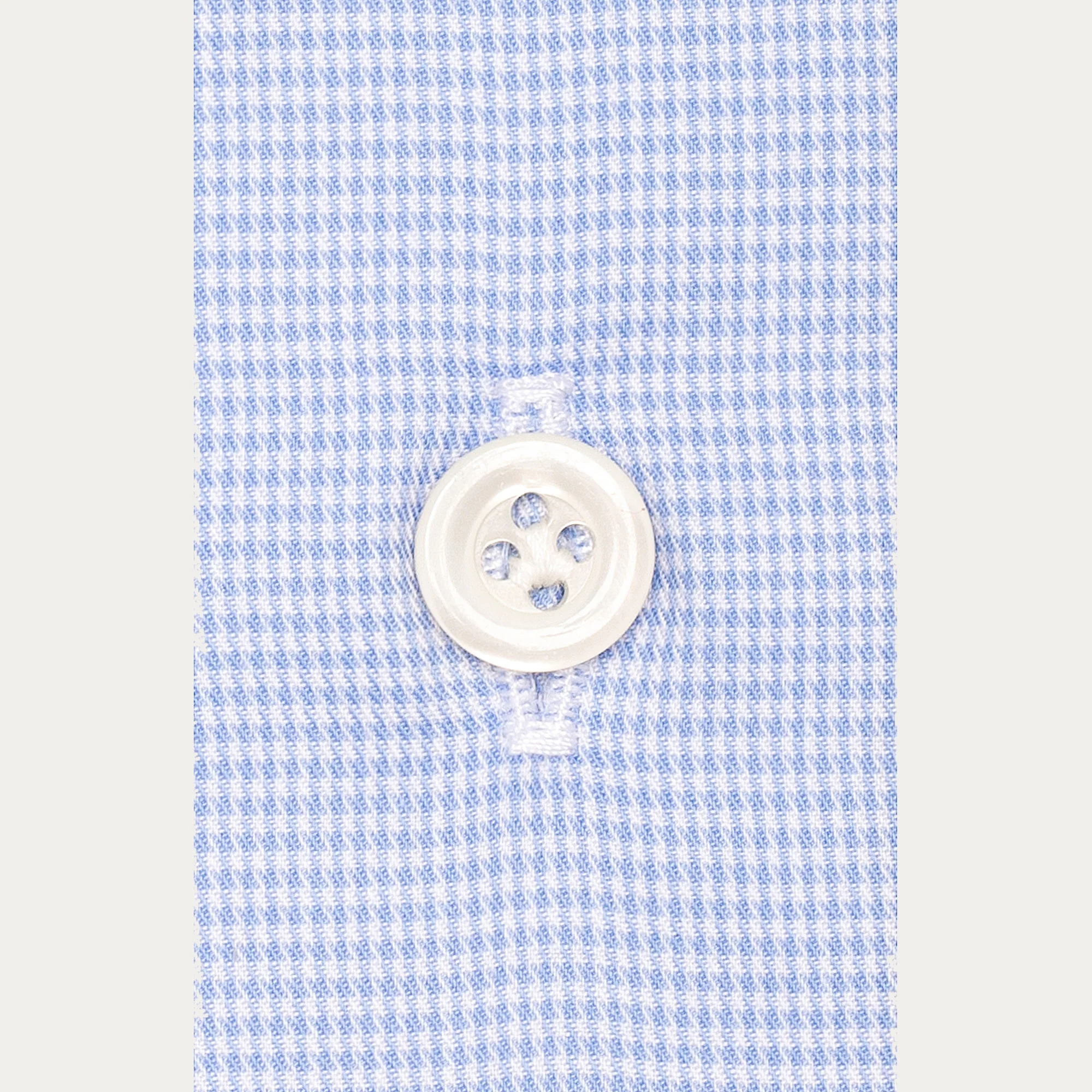 Premium fitted shirt in sky blue double-twisted flea-foot oxford