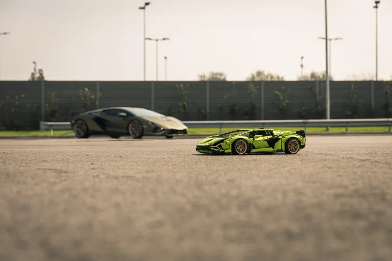 LEGO Technic 42115 Lamborghini Sián FKP 37