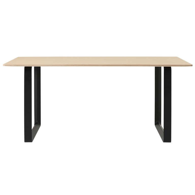 Muuto 70/70 Oak tafel 170x85 eiken/zwart