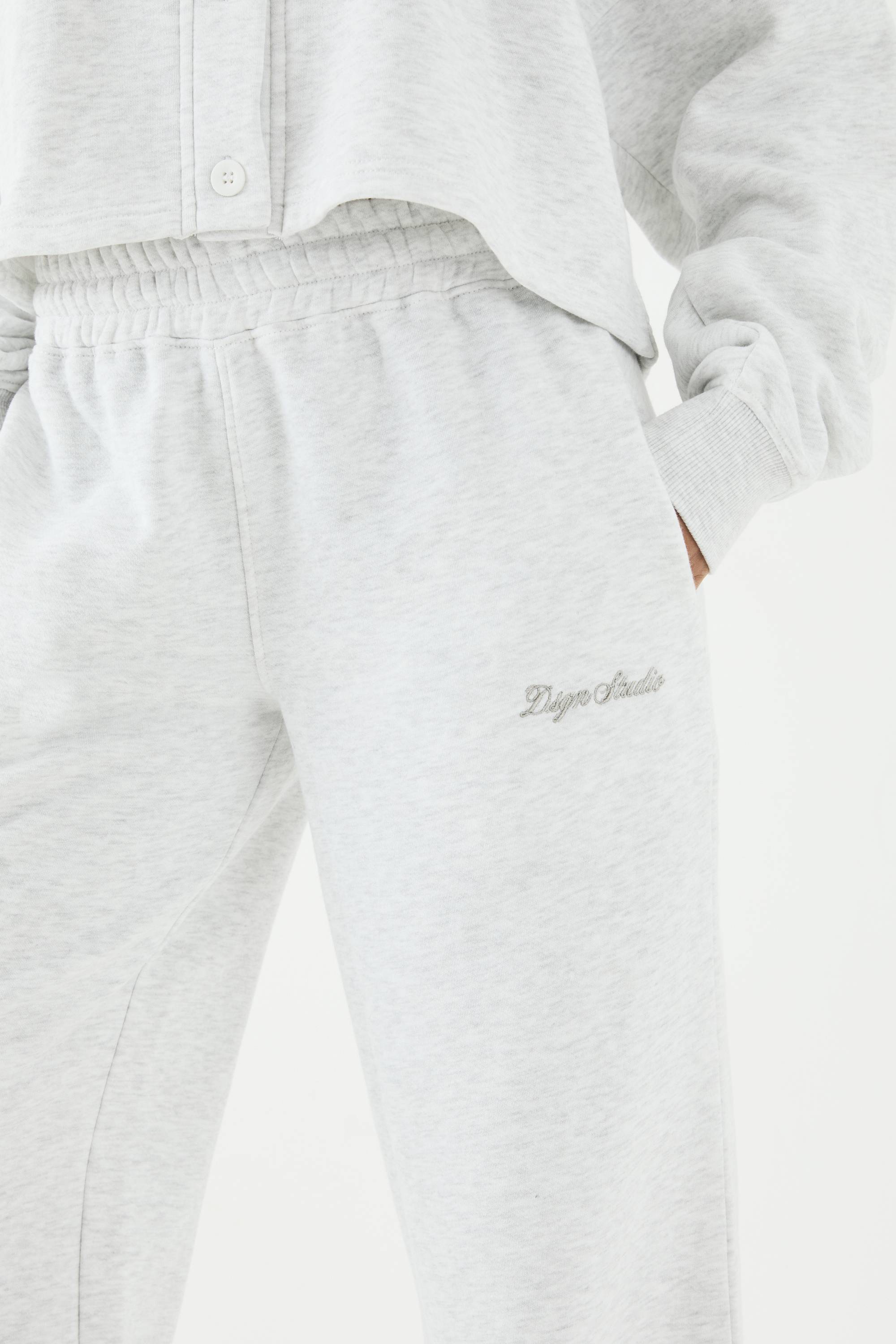 Jogging DSGN Studio Script Coupe Droite