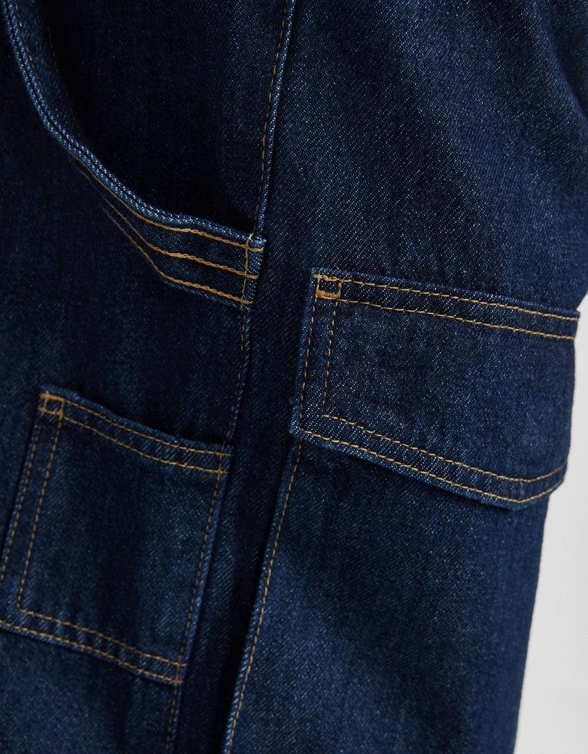 calça cargo balão com efeito desbotado