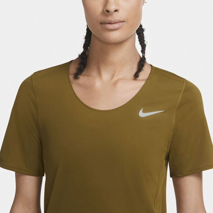 Nike City Sleek T Shirt Grøn