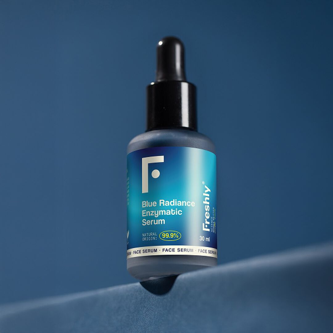 FRESHLY  Sérum Exfoliante Enzimático - Blue Radiance Enzymatic Serum - 30ml