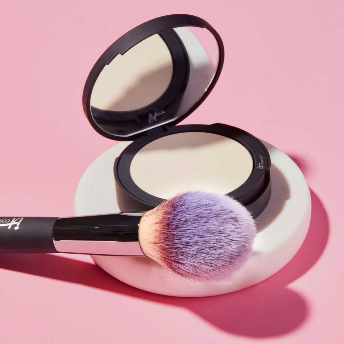 It Cosmetics Heavenly Luxe™ Wand Ball Powder Brush 8 Pinceau Poudre