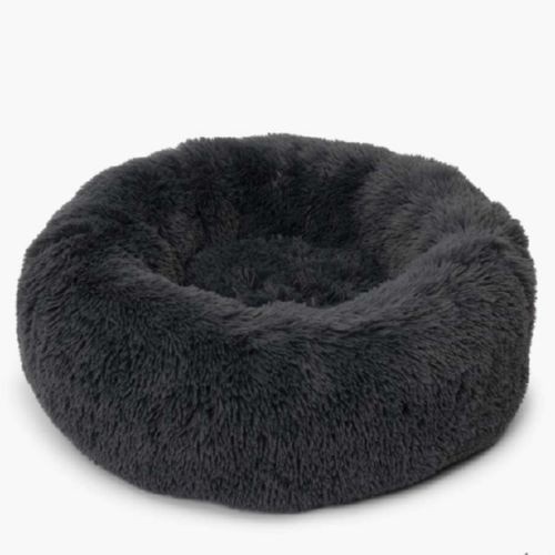 Cama fofa na cor cinza