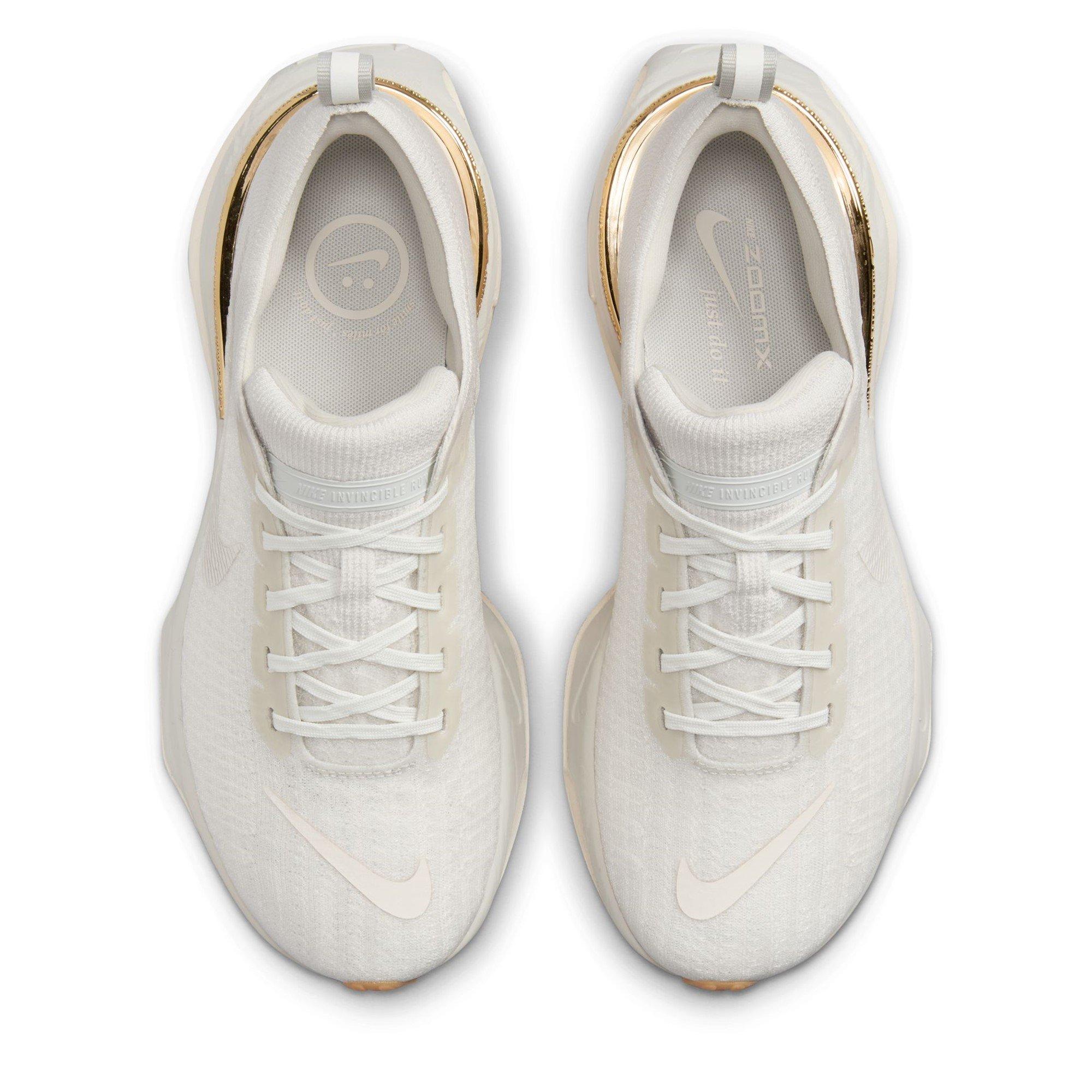 Nike ZoomX Invincible 3 Flyknit Womens Running Shoes
