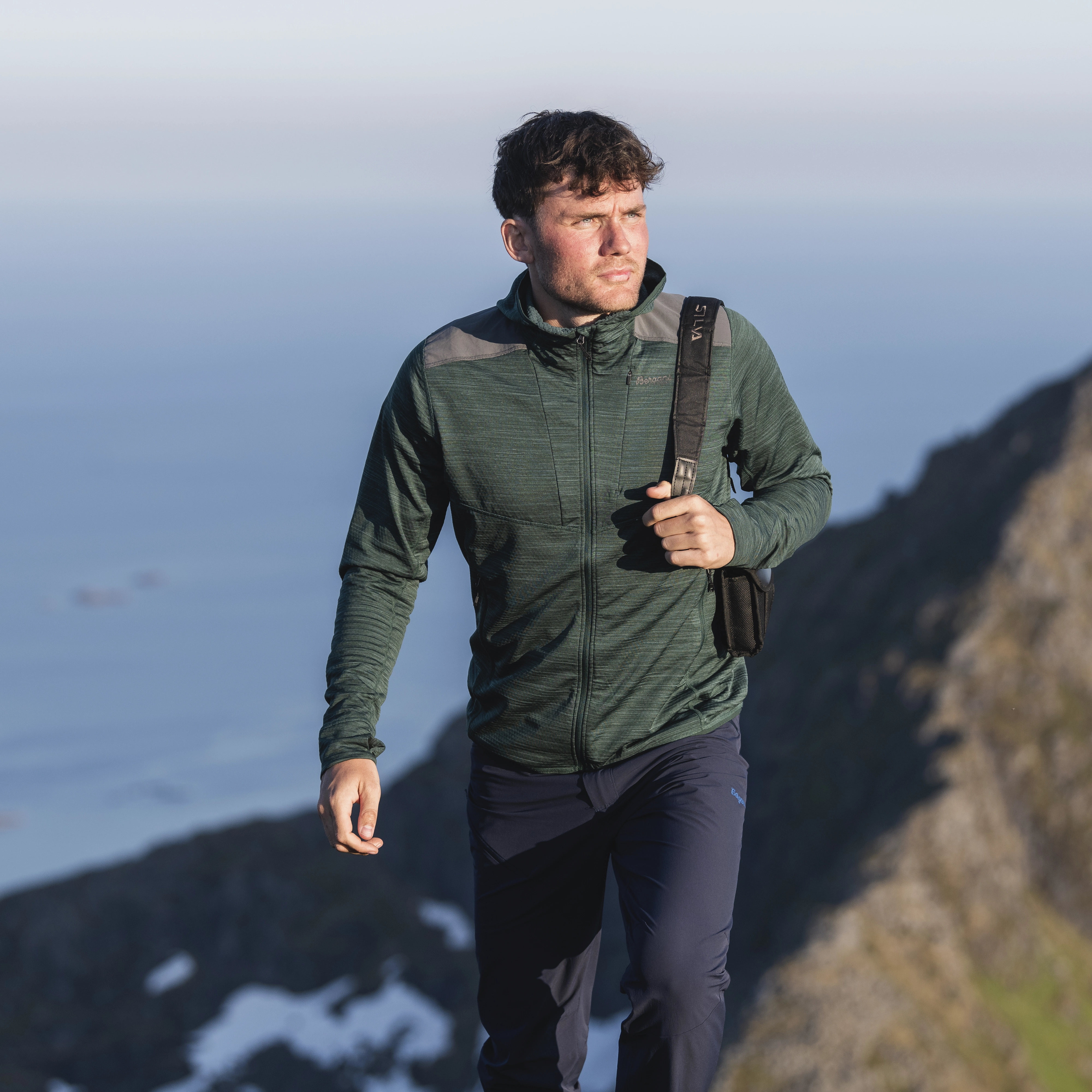 Rabot Active Mid Hood Jacket Duke Green