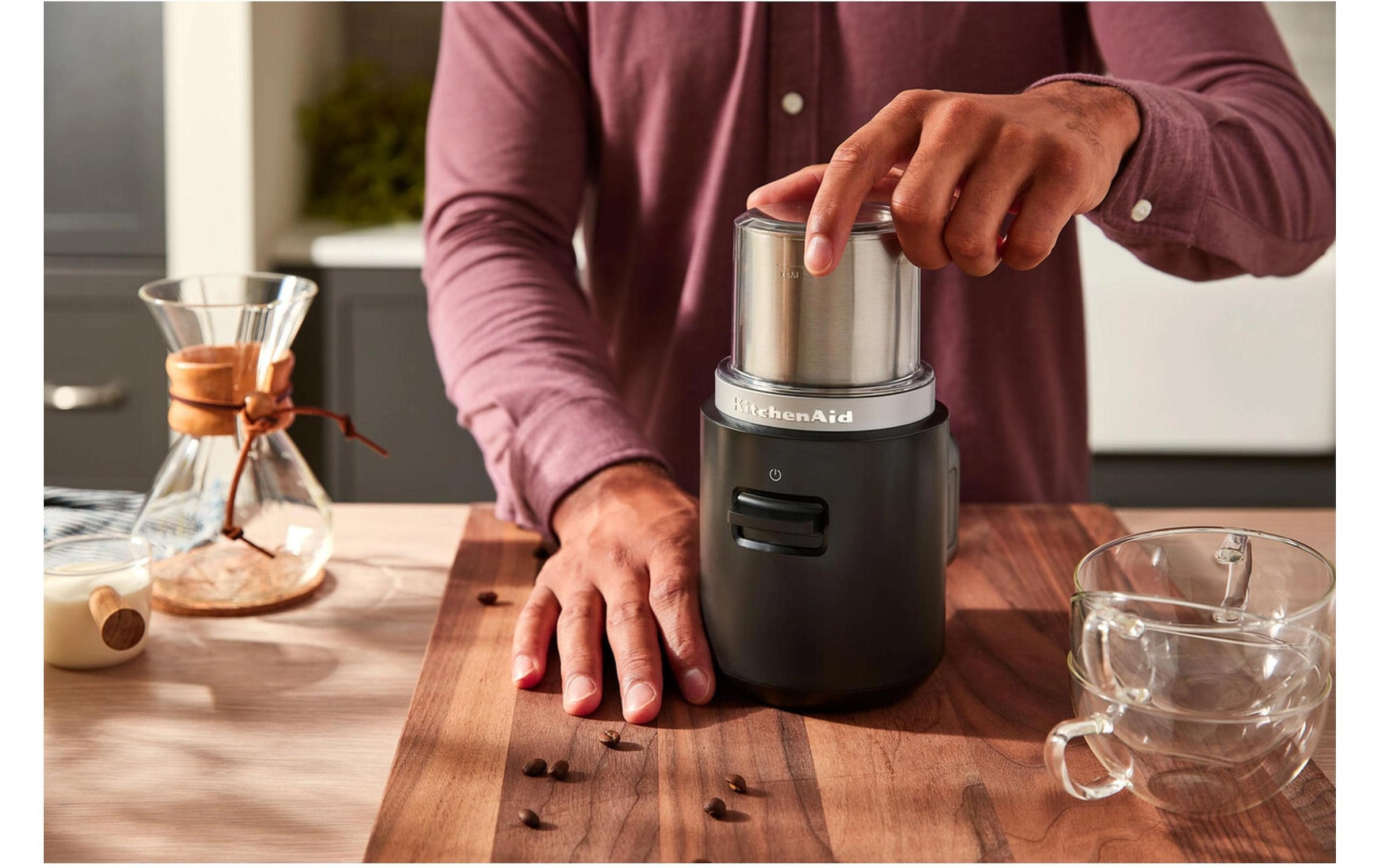 KitchenAid Kaffeemühle »Go Cordless 5KBGR111BM« Schlagmahlwerk