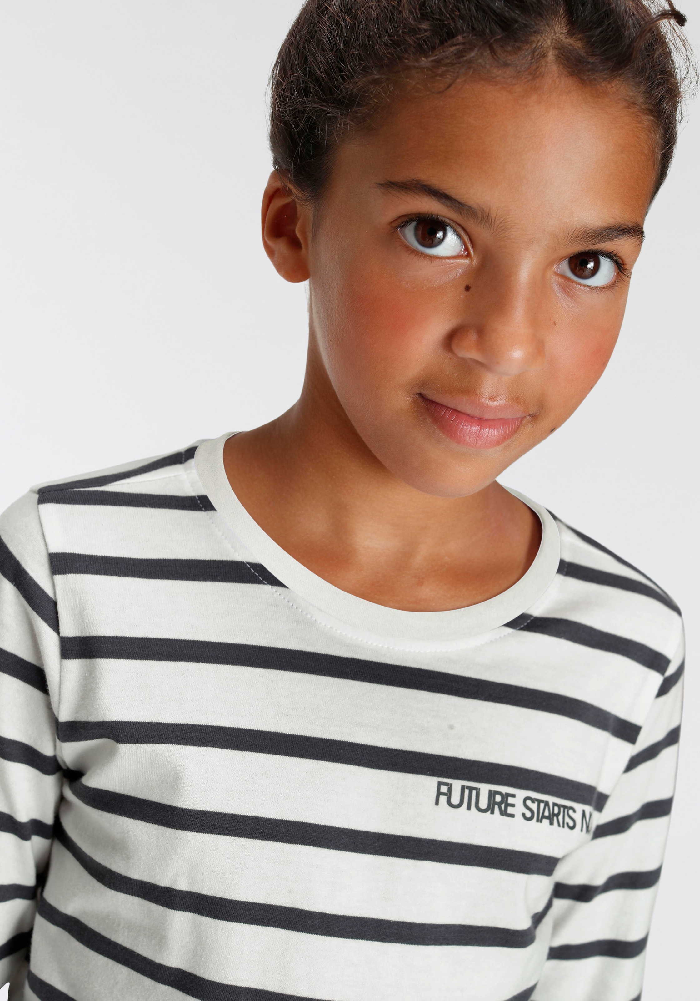 KIDSWORLD Langarmshirt »Future starts now!«, langärmlig,  Basic-Passform
