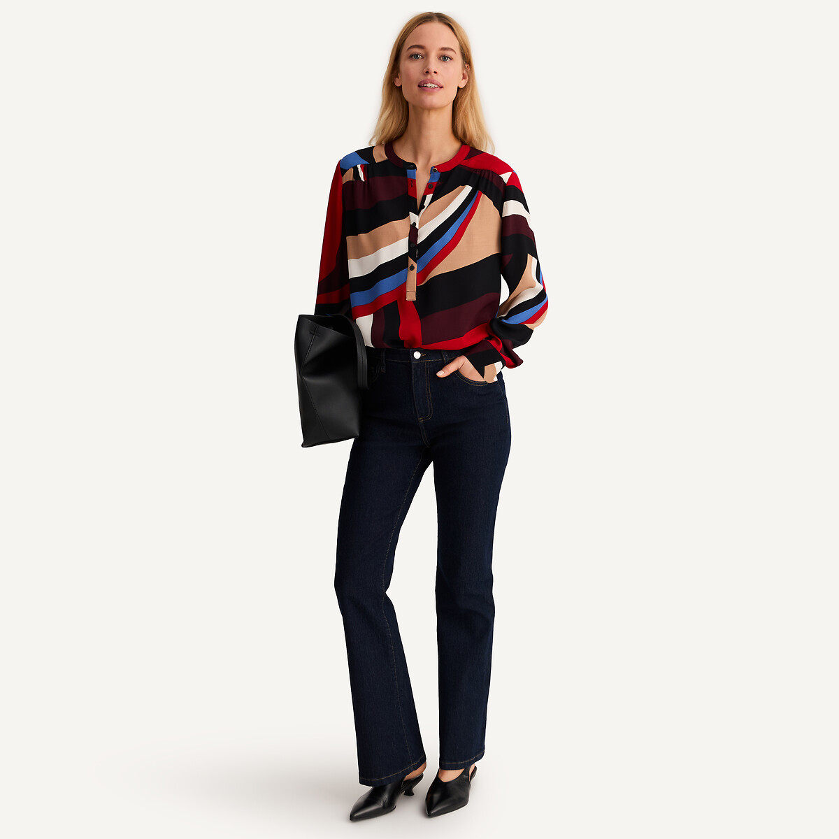 ANNE WEYBURN<br>Blusa com gola túnica, estampa gráfica