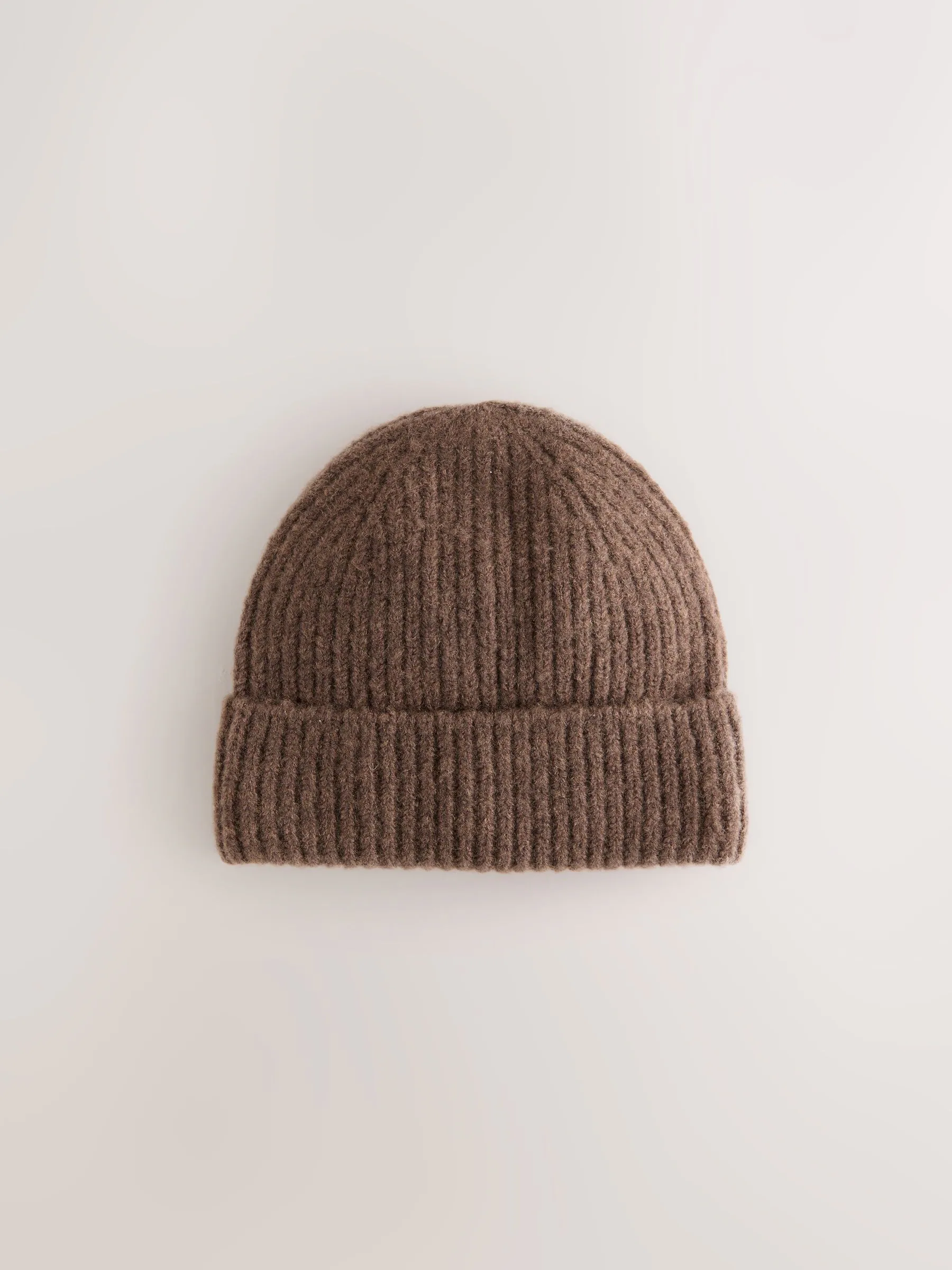 Chocoladebruin - Fluffy beanie-muts (1-16jr)