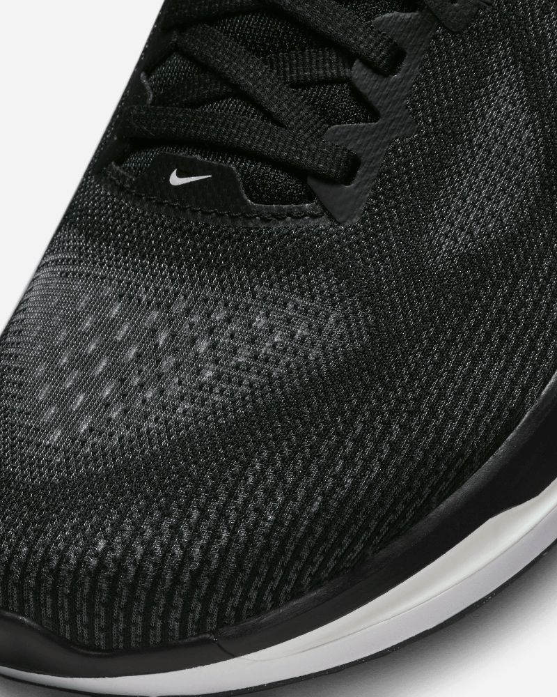 Chaussures de running Nike Vomero 17 Noir & Blanc pour homme