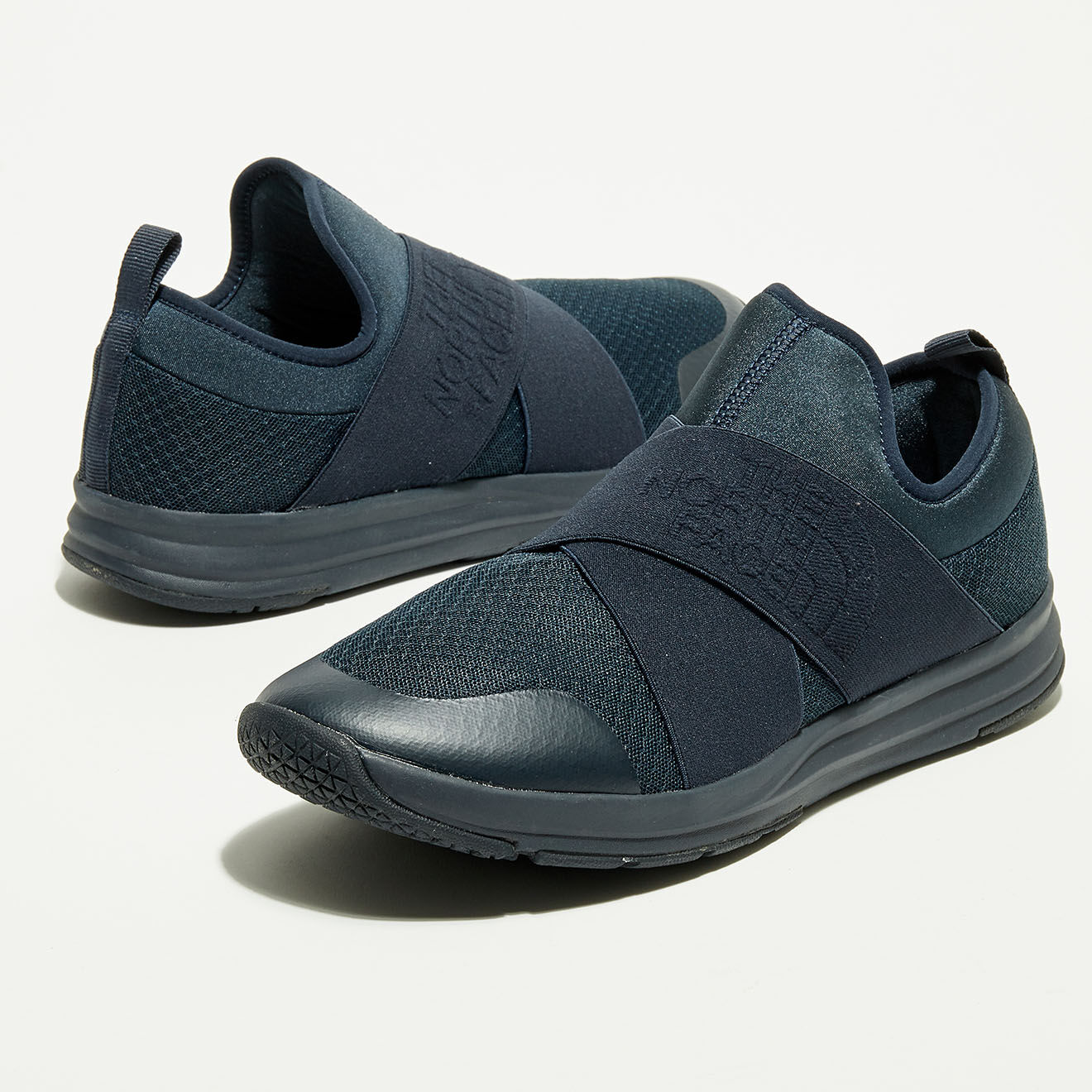 The North Face Sneakers Traverse Low bleu marine