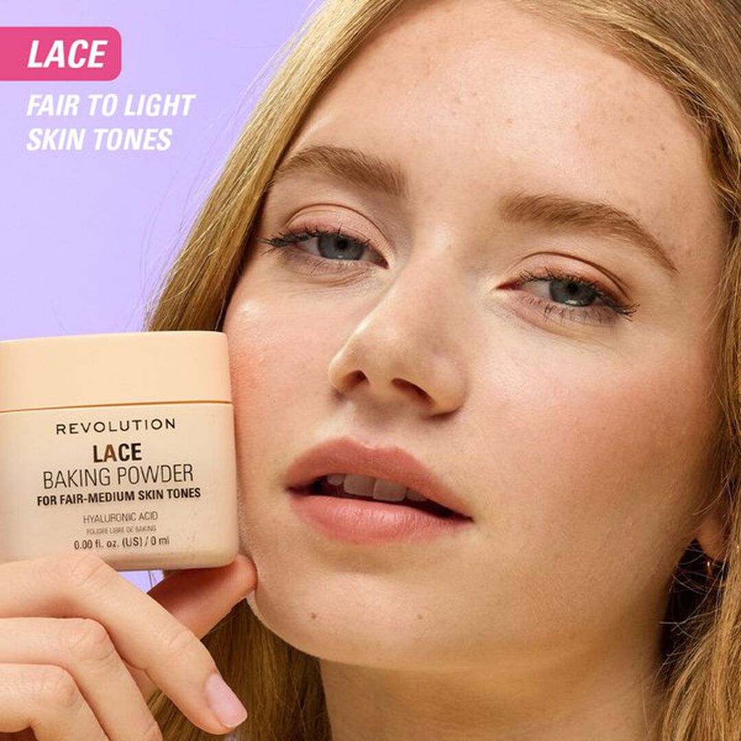 REVOLUTION  Loose Baking Powder Lace - 32gr
