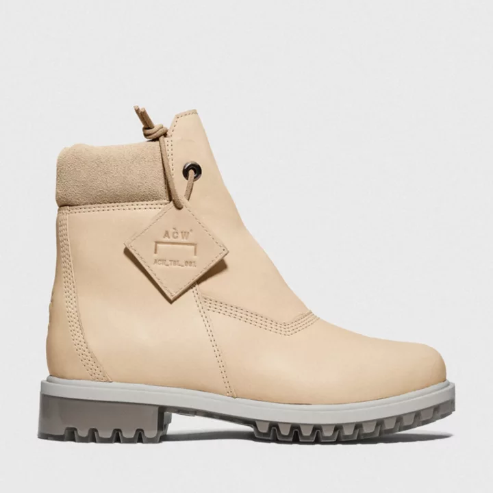Bota feminina A-COLD-WALL* de 15 cm com zíper na cor bege