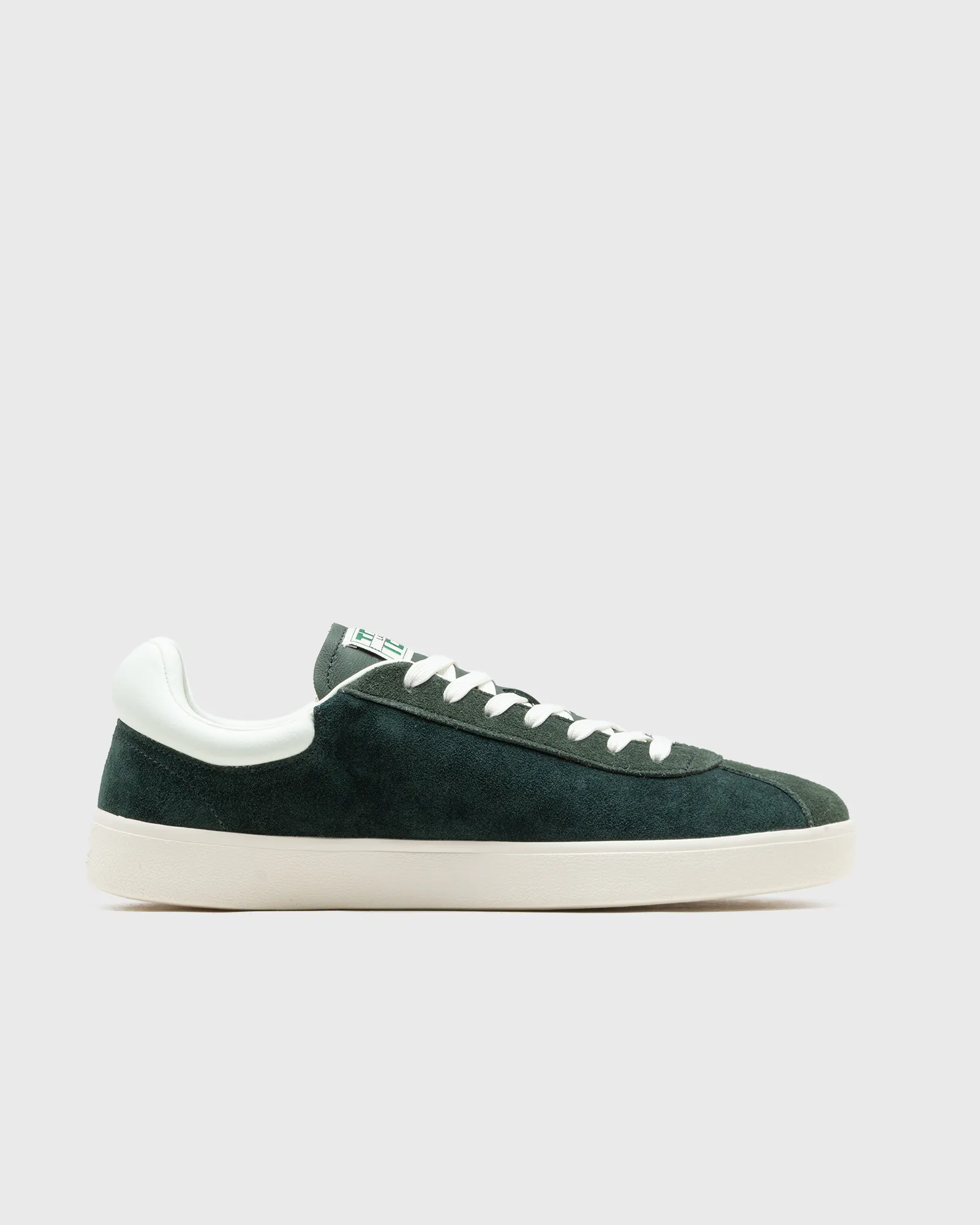 Lacoste BASESHOT 223 3 SMA