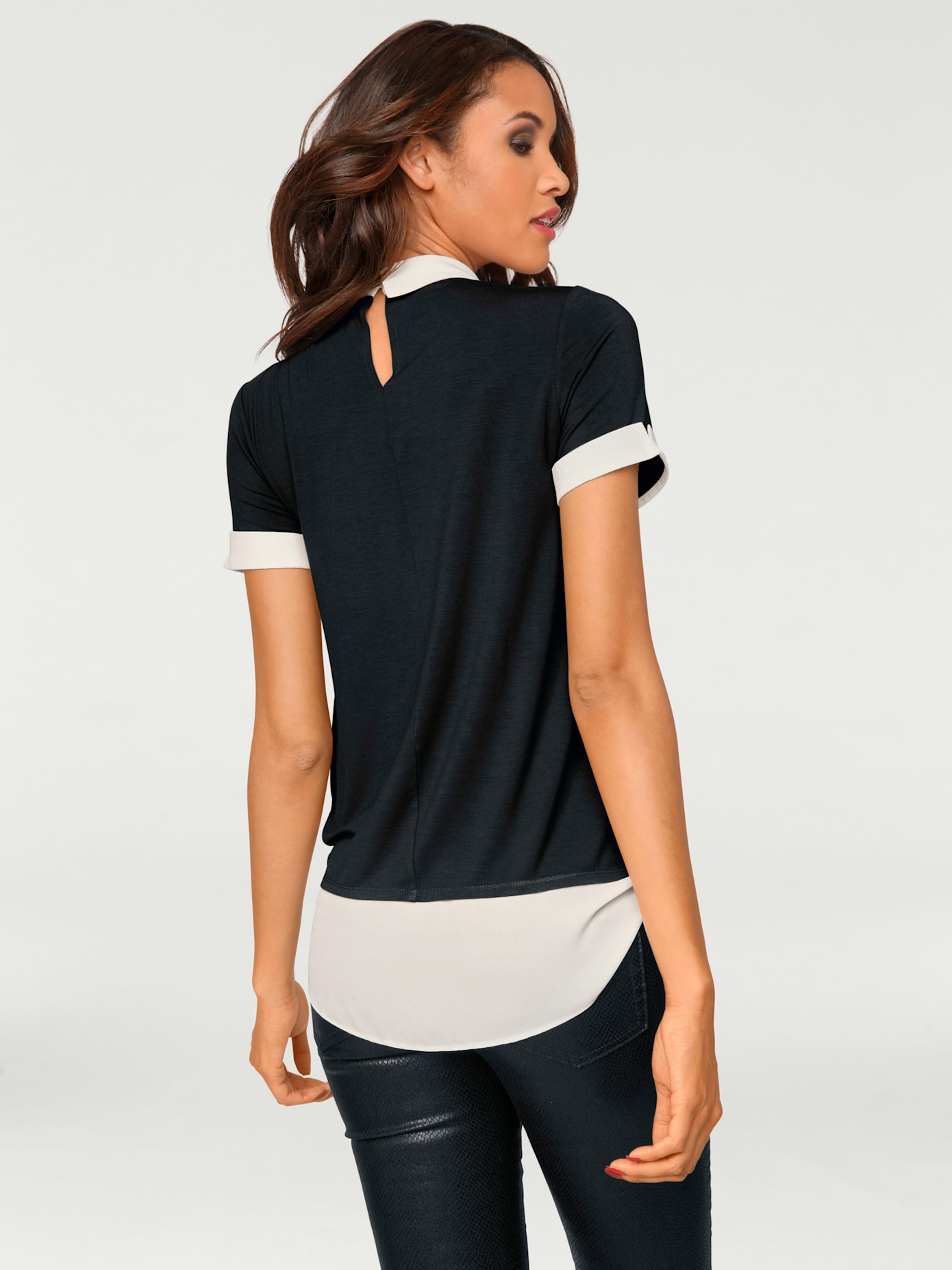 T-shirt à encolure ronde joli look 2 en 1