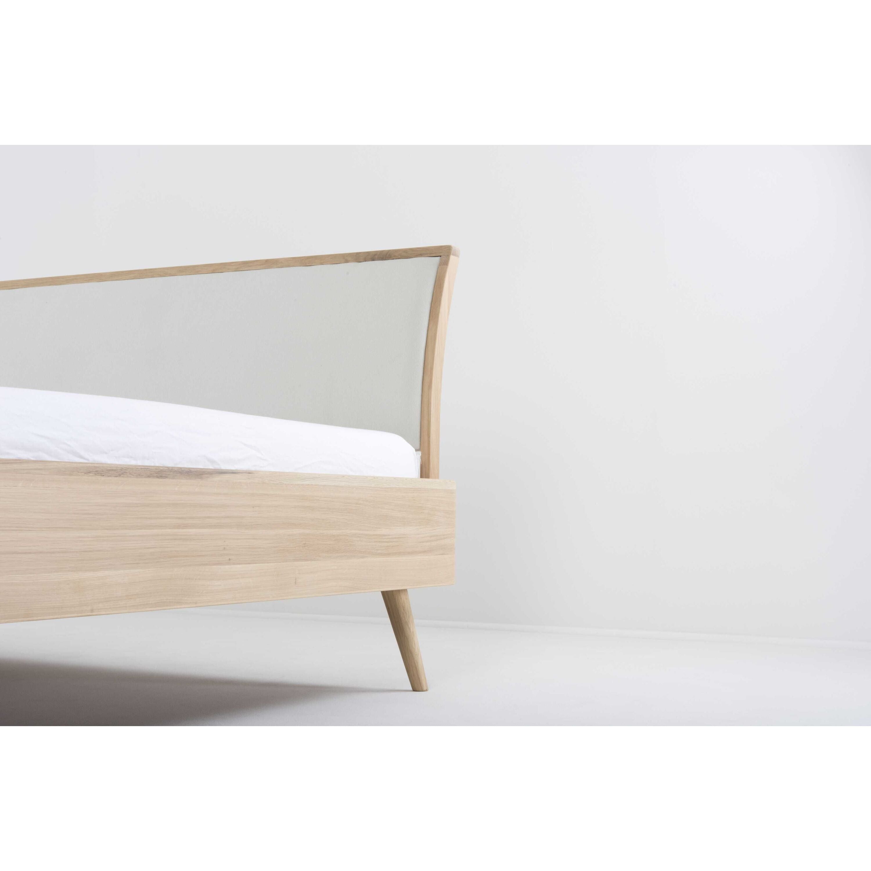 Ena bed 160x200 whitewash