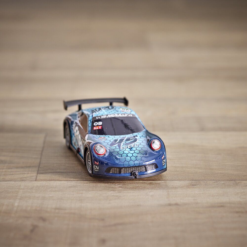 Voiture de course radiocommandée - 2 modèles