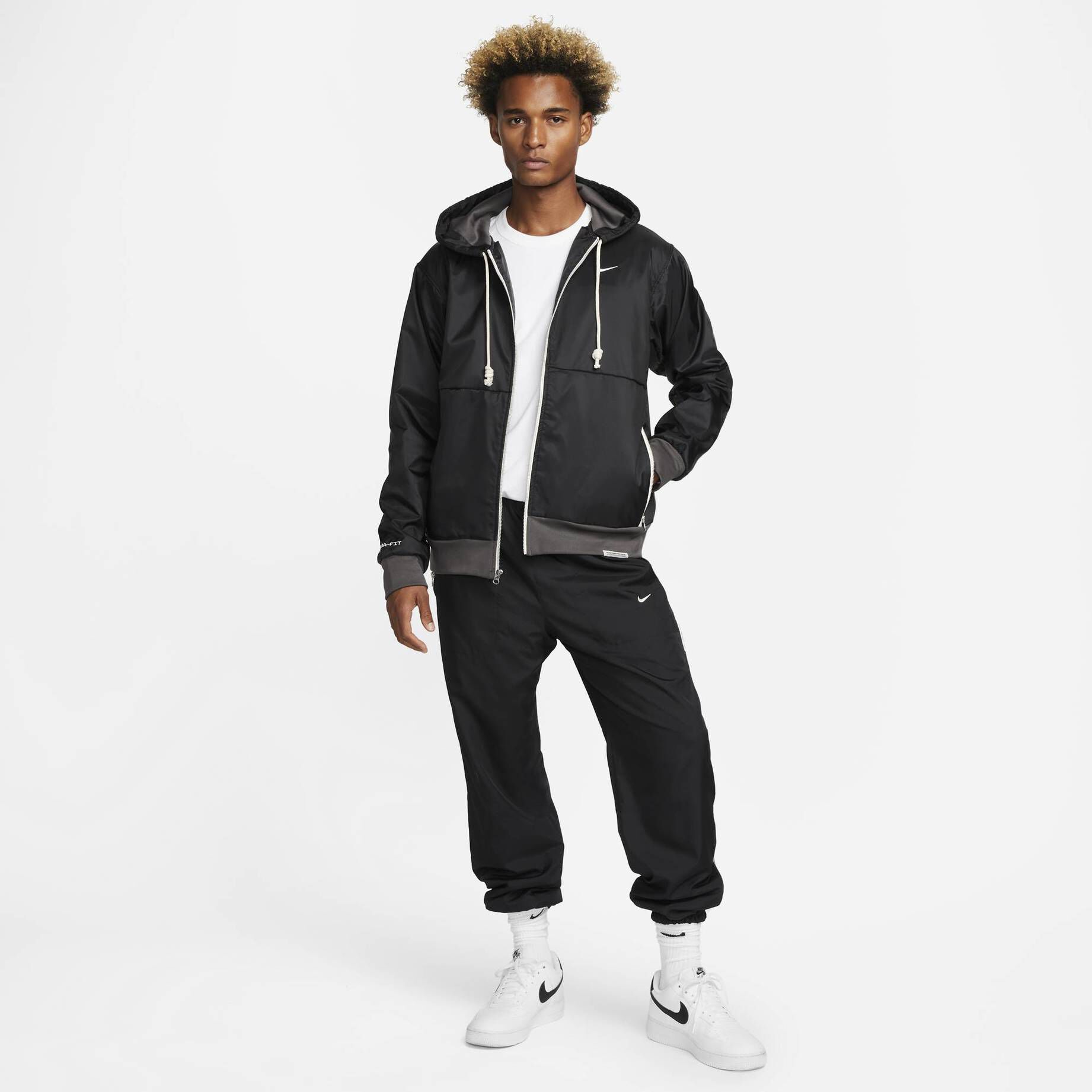 Nike| Herren Fußballjacke THERMA-FIT STANDART ISSUE Oversized Fit