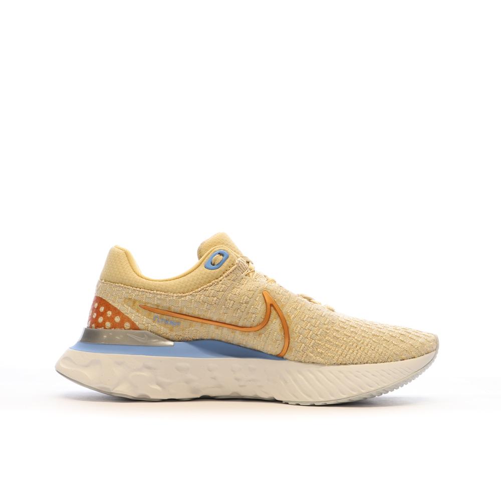Nike Chaussures de Running Beiges Femme Nike React Infinity Run FK 3