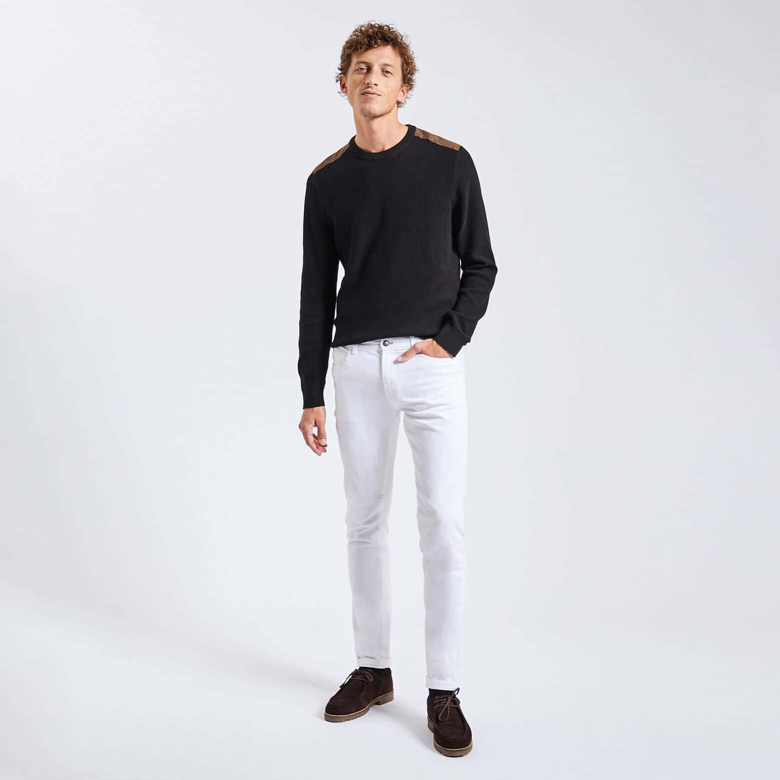 Pull à col rond et patch épaule Noir