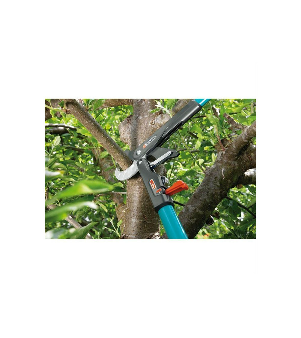 Coupe-branches à enclume smartcut comfort gardena