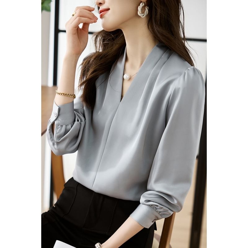 Luminato - Blouse met pofmouwen en V-hals