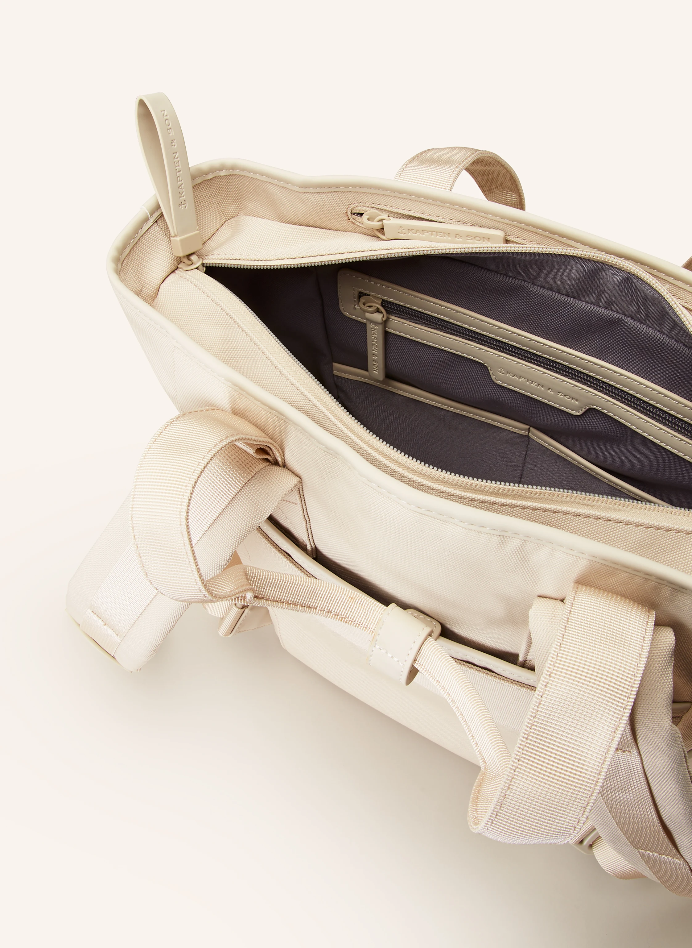 KAPTEN & SON Set LINDBY: Wickeltasche, Kulturtasche, Wickelunterlage und Buggy Straps