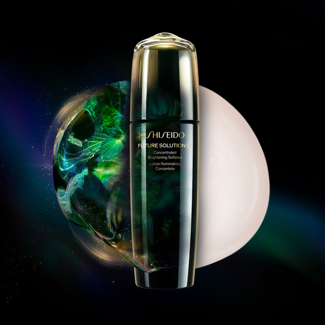 SHISEIDO FUTURE SOLUTION CONCENTRATED BRIGHTENING SOFTENER - 170ml