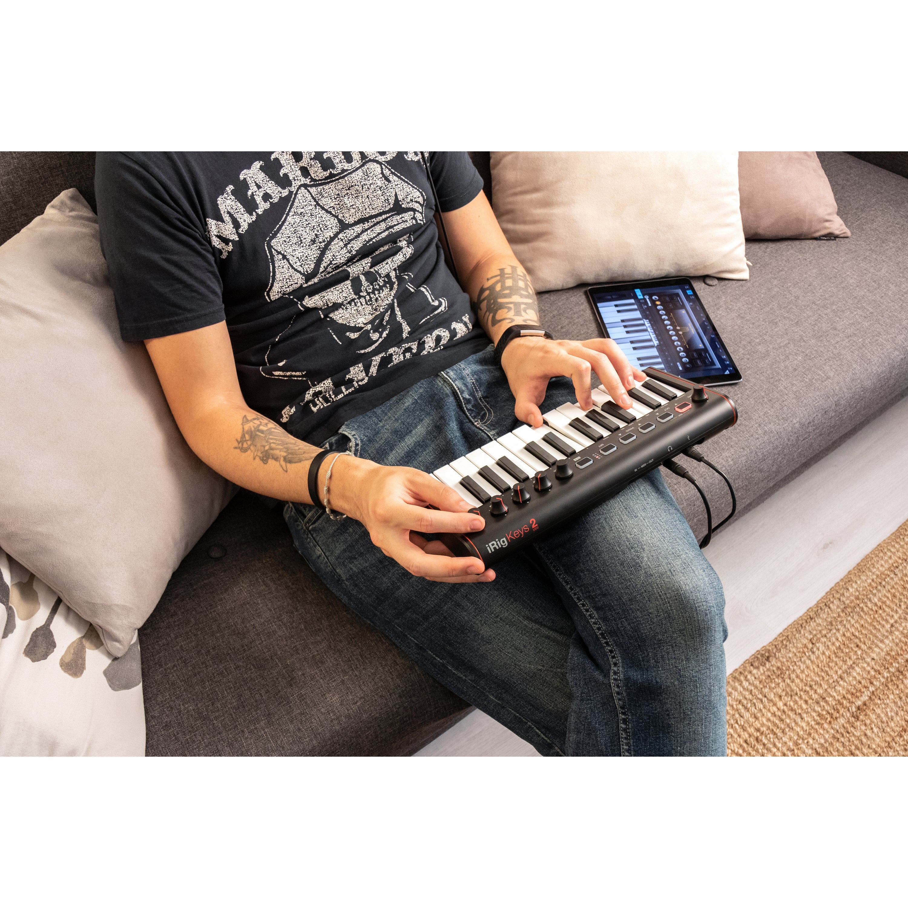 IK Multimedia iRig Keys 2 Mini MIDI keyboard